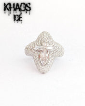 Cargar imagen en el visor de la galería, Anillo cruz zirconia cubica 2