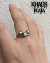 Cargar imagen en el visor de la galería, Anillo rana ajustable