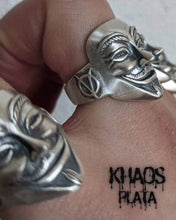 Cargar imagen en el visor de la galería, V de Vendetta Ajustable