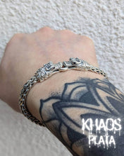 Cargar imagen en el visor de la galería, Brazalete dragón 3