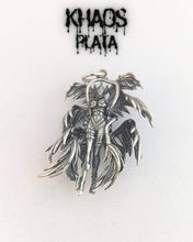 Cargar imagen en el visor de la galería, Colgante angewomon