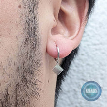 Cargar imagen en el visor de la galería, Aros argolla diamante par