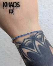 Cargar imagen en el visor de la galería, Pulsera tennis zirconia cubica azul 2 mm