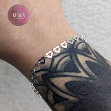 Cargar imagen en el visor de la galería, Pulsera Corazones