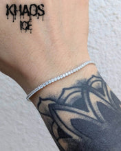 Cargar imagen en el visor de la galería, Pulsera tennis zirconia cubica blanca 19 cm/2 mm