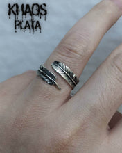 Cargar imagen en el visor de la galería, Anillo pluma ajustable