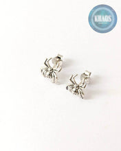 Cargar imagen en el visor de la galería, Aros araña pequeña par