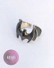 Cargar imagen en el visor de la galería, Anillo batman ajustable 2