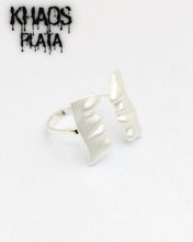 Cargar imagen en el visor de la galería, Anillo beso ajustable