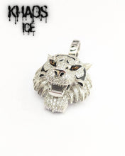 Cargar imagen en el visor de la galería, Colgante tigre zirconia cubica