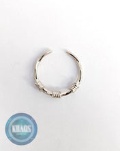Cargar imagen en el visor de la galería, Anillo púas ajustable