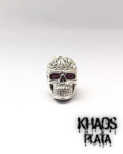 Cargar imagen en el visor de la galería, Colgante calavera 1