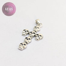 Cargar imagen en el visor de la galería, Colgante cruz calavera