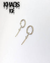 Cargar imagen en el visor de la galería, Aros argolla espada zirconia cubica par