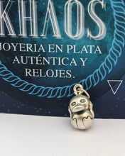 Cargar imagen en el visor de la galería, Colgante pokémon Psyduck