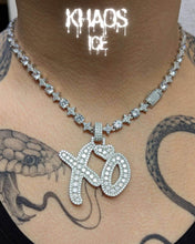 Cargar imagen en el visor de la galería, Colgante XO❤️