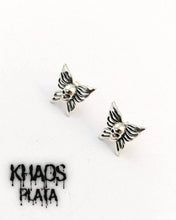 Cargar imagen en el visor de la galería, Mariposa calavera par