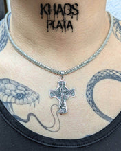 Cargar imagen en el visor de la galería, Colgante San Miguel Arcangel