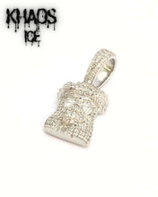 Cargar imagen en el visor de la galería, Colgante Cristo zirconia cubica