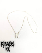 Cargar imagen en el visor de la galería, Letra moissanita con cadena 45 cm-50 cm