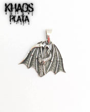 Cargar imagen en el visor de la galería, Colgante la parca