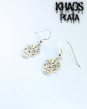 Cargar imagen en el visor de la galería, Aros calaca par