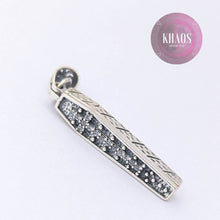 Cargar imagen en el visor de la galería, Colgante ataúd