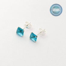 Cargar imagen en el visor de la galería, Cuadrado Pequeño Color Deep Sky Blue