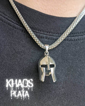 Cargar imagen en el visor de la galería, Colgante gladiador