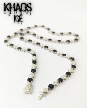 Cargar imagen en el visor de la galería, Zirconia cubica estrellas blanco y negro 8 MM