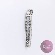 Cargar imagen en el visor de la galería, Colgante ataúd