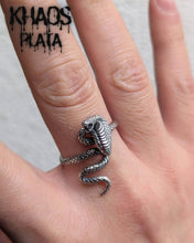 Cargar imagen en el visor de la galería, Anillo cobra ajustable