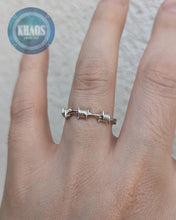 Cargar imagen en el visor de la galería, Anillo púas ajustable