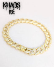 Cargar imagen en el visor de la galería, Brazalete moissanita cubana acabado en oro 18k