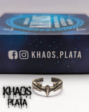 Cargar imagen en el visor de la galería, Anillo batman ajustable