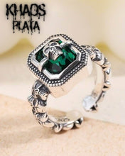 Cargar imagen en el visor de la galería, Anillo calavera ajustable 4
