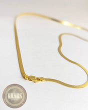 Cargar imagen en el visor de la galería, Cadena cinta 3 mm/45 cms acabado en oro 18k