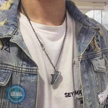 Cargar imagen en el visor de la galería, Colgante ADIDAS yezzy