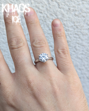 Cargar imagen en el visor de la galería, Anillo lujo moissanita ajustable