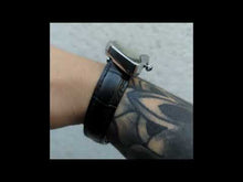 Cargar y reproducir el video en el visor de la galería, Reloj Dalí broche especial