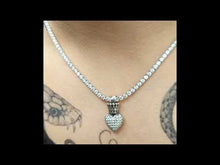 Cargar y reproducir el video en el visor de la galería, Colgante corazón zirconia cúbica