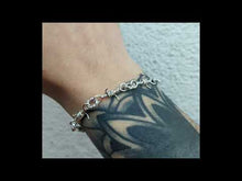 Cargar y reproducir el video en el visor de la galería, Pulsera alambre de púas