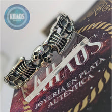 Cargar imagen en el visor de la galería, Brazalete calaveras 2