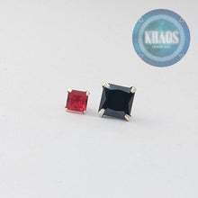 Cargar imagen en el visor de la galería, Aros cuadrado pequeño color rubí par