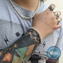 Cargar imagen en el visor de la galería, Brazalete camino del inca