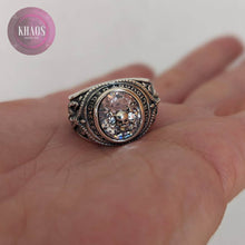 Cargar imagen en el visor de la galería, Lucifer