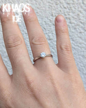 Cargar imagen en el visor de la galería, Anillo lujo moissanita 2 CT ajustable
