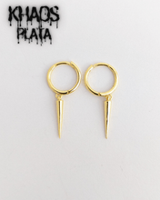 Cargar imagen en el visor de la galería, Aros argolla cono XL acabado en oro 18 k par
