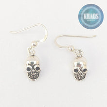 Cargar imagen en el visor de la galería, Aro calavera 3 par
