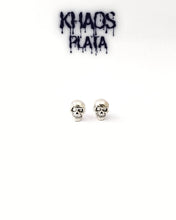 Cargar imagen en el visor de la galería, Aro calavera 1 par
